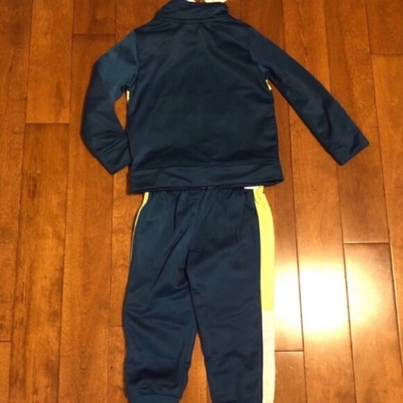 puma 2 Piece Set Track Suit for Boy 24 M - Picture 8 of 8